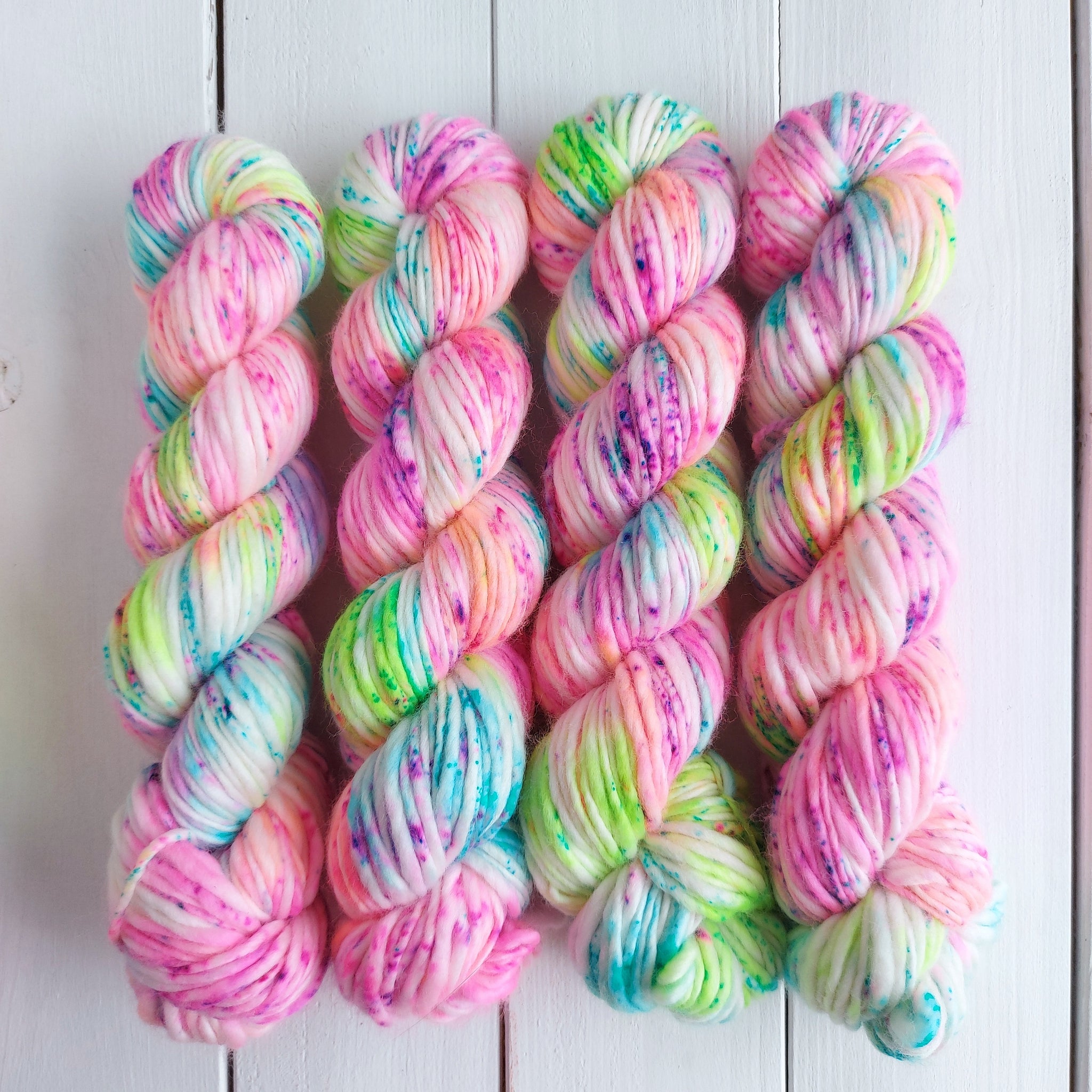 Island Hopper - 100% Merino -Thick & Thin Chunky