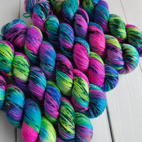 Candy Skull - Merino & Nylon - 4ply Fingering