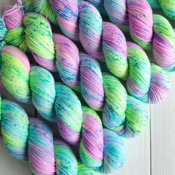 Crystal Castles - Merino & Nylon - 4ply Fingering