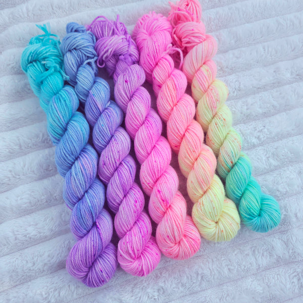 *CUSTOM ORDER* Mellow Tropics Gradient Set 250g - 5 x 50g - Merino & Nylon - DK