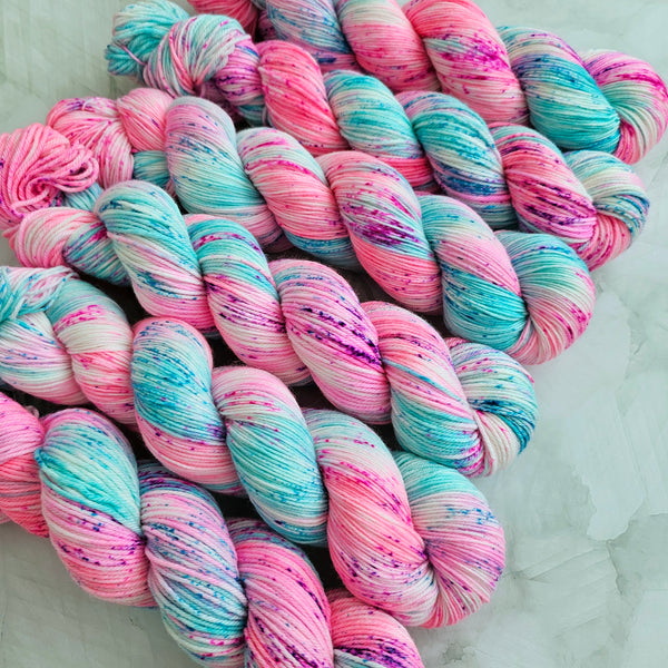 Coral Island - Merino & Nylon - DK