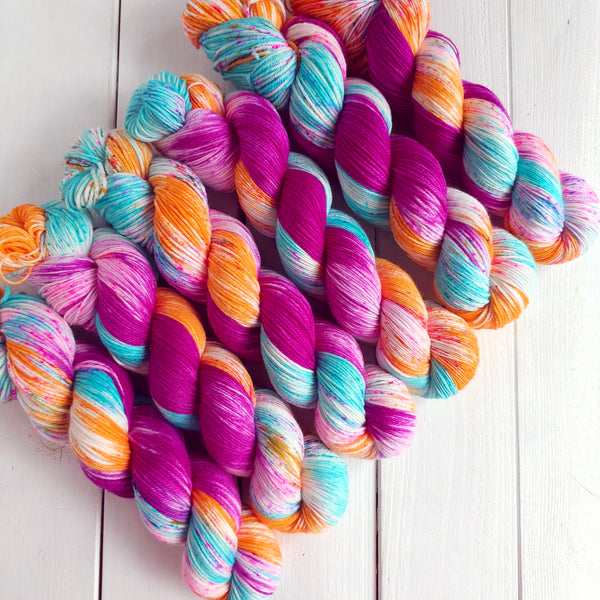 Vacay Vibes - Merino & Nylon - 4ply Fingering