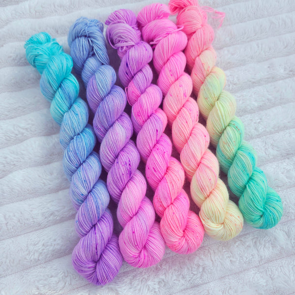 *CUSTOM ORDER* Mellow Tropics Gradient Set 250g - 5 x 50g - Merino & Nylon - 4ply Fingering
