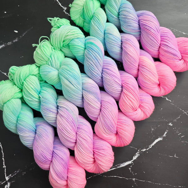 Beach Bum - Merino & Nylon - DK