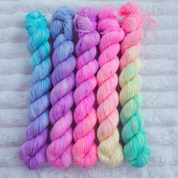 *CUSTOM ORDER* Mellow Tropics Gradient Set 250g - 5 x 50g - Merino & Nylon - 4ply Fingering