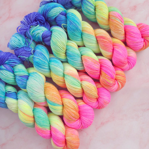 Club Tropicana - Merino & Nylon - 4ply Fingering