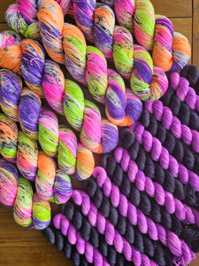 If You've Got It, Haunt It! Halloween Set 100g + 2x20g - Merino & Nylon - 4ply Fingering