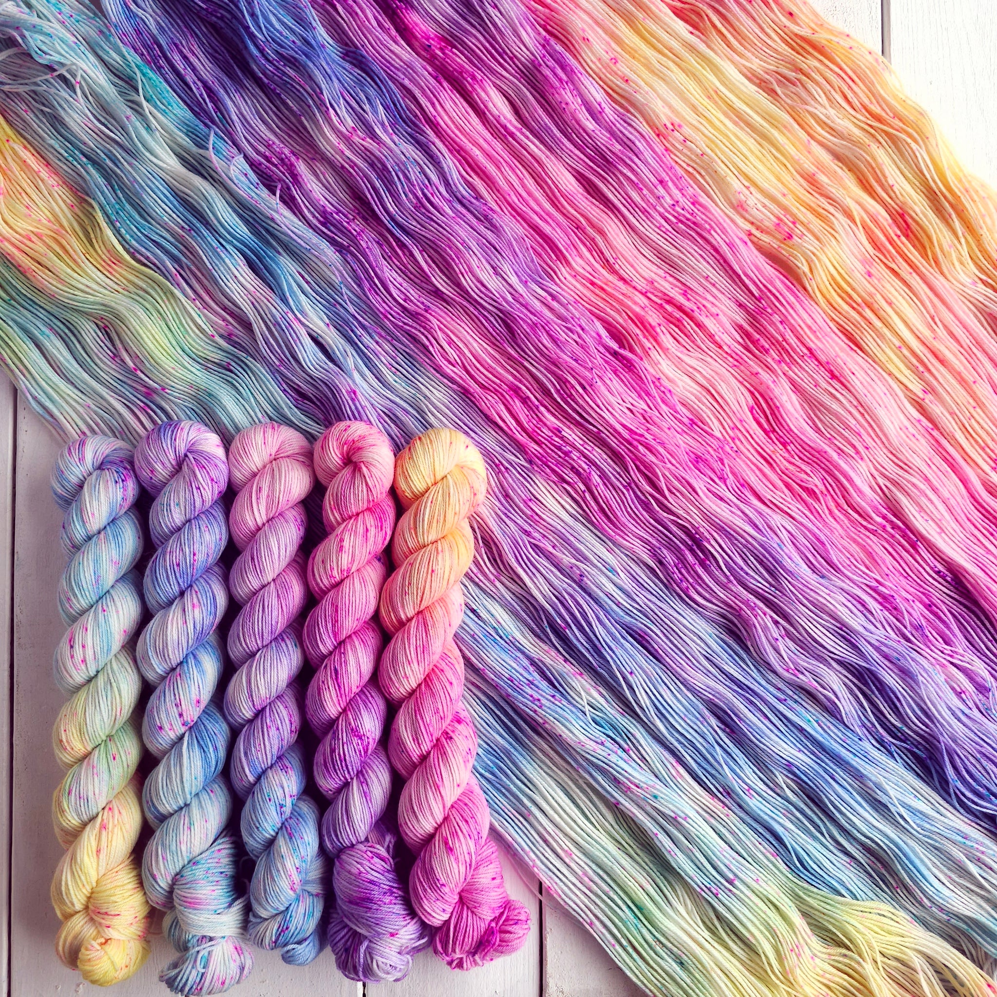 Spring Fling Gradient Set 250g - 5 x 50g - Merino & Nylon - 4ply Fingering