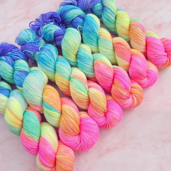 Club Tropicana - Merino & Nylon - 4ply Fingering