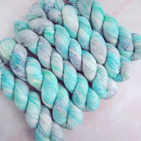 Peppermint Frosting - Merino & Nylon - 4ply Fingering